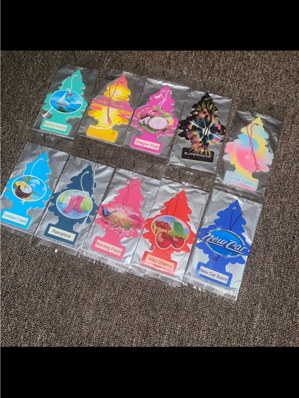 Assorted little trees air fresheners (10)